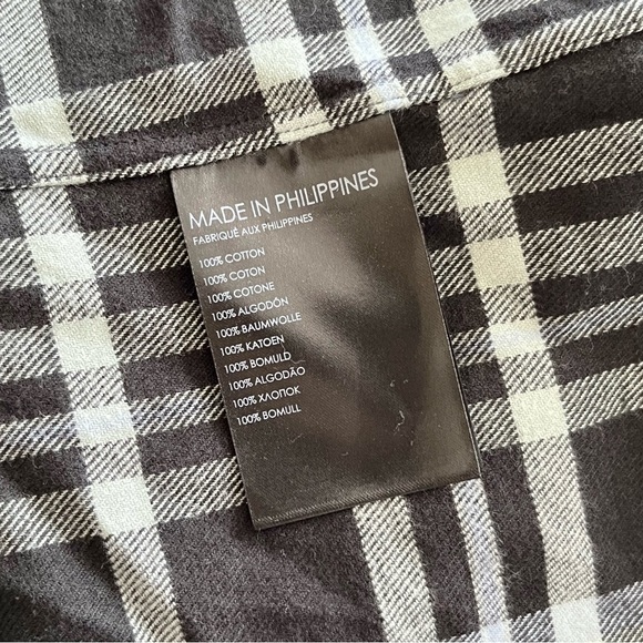 Club Monaco Long Sleeve Open Plaid Flannel Shirt - Picture 8 of 10